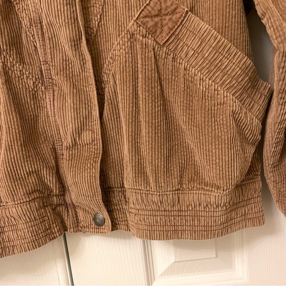 American Eagle Milk Chocolate Corduroy Bomber Jacket - Picture 14 of 14